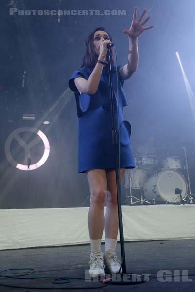 YELLE - 2015-06-28 - PARIS - Hippodrome de Longchamp - 